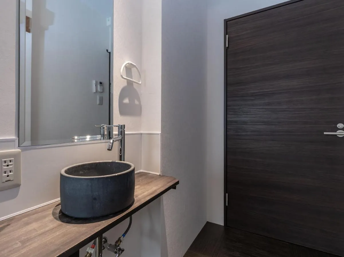 Oyo Ryokan E-Stay Kyoto Rokujo 0*,  Japan
