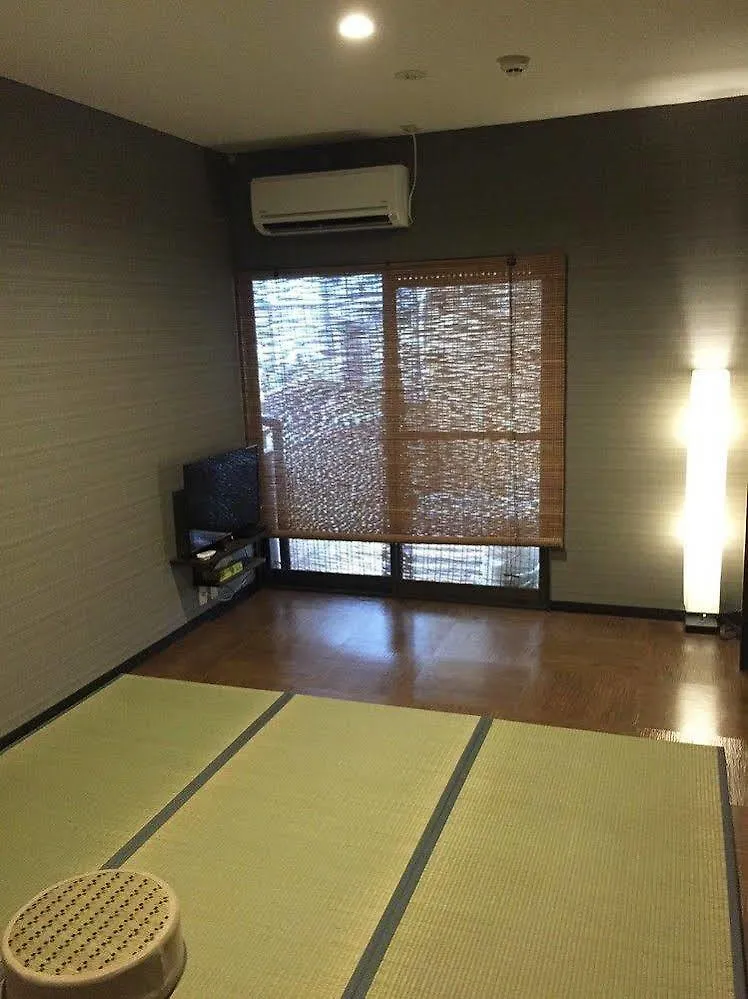 Oyo Ryokan E-Stay Kyoto Rokujo Guest house